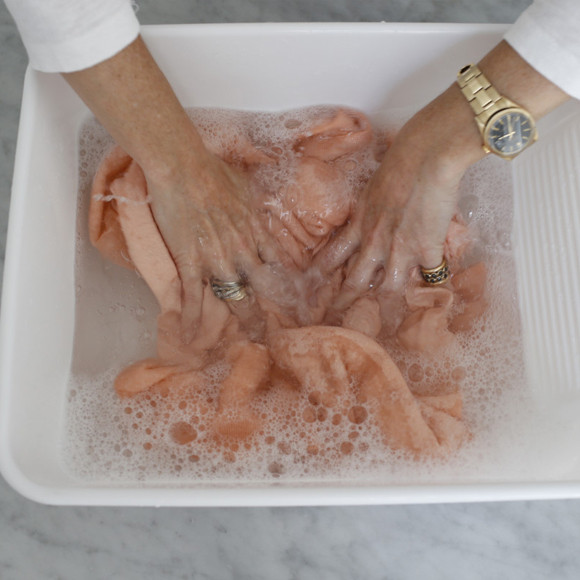 How To Wash Velour