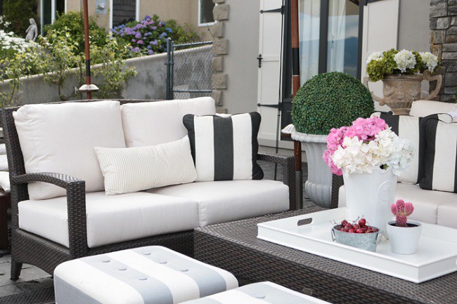 CMSPage_How-To | Clean & Store Outdoor Upholstery_ONE_SIZE_IMAGE_01