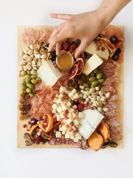 CMSPage How-To | Create The Perfect Cheese Board ONE SIZE IMAGE 01