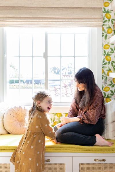 sara with her daughter
