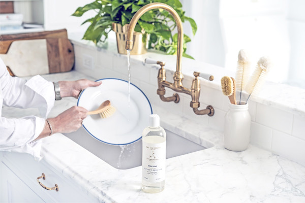 aromatherapy associates