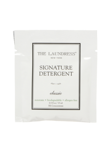 Signature Detergent Packet